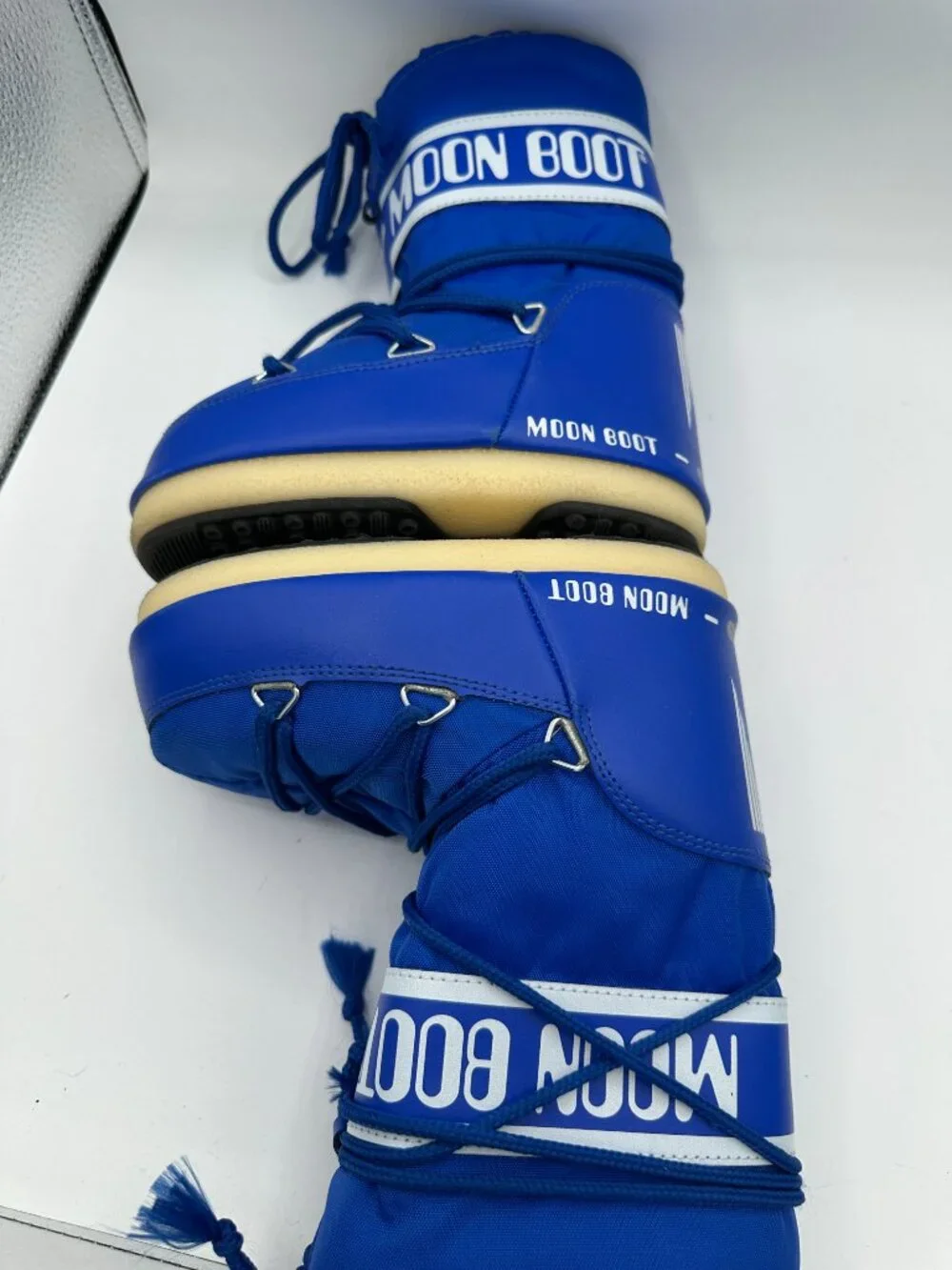 Moon Boot pre owned